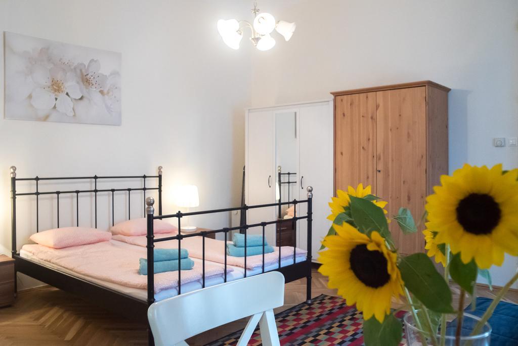 Friendly Home In The Center บูดาเปสต์ ภายนอก รูปภาพ