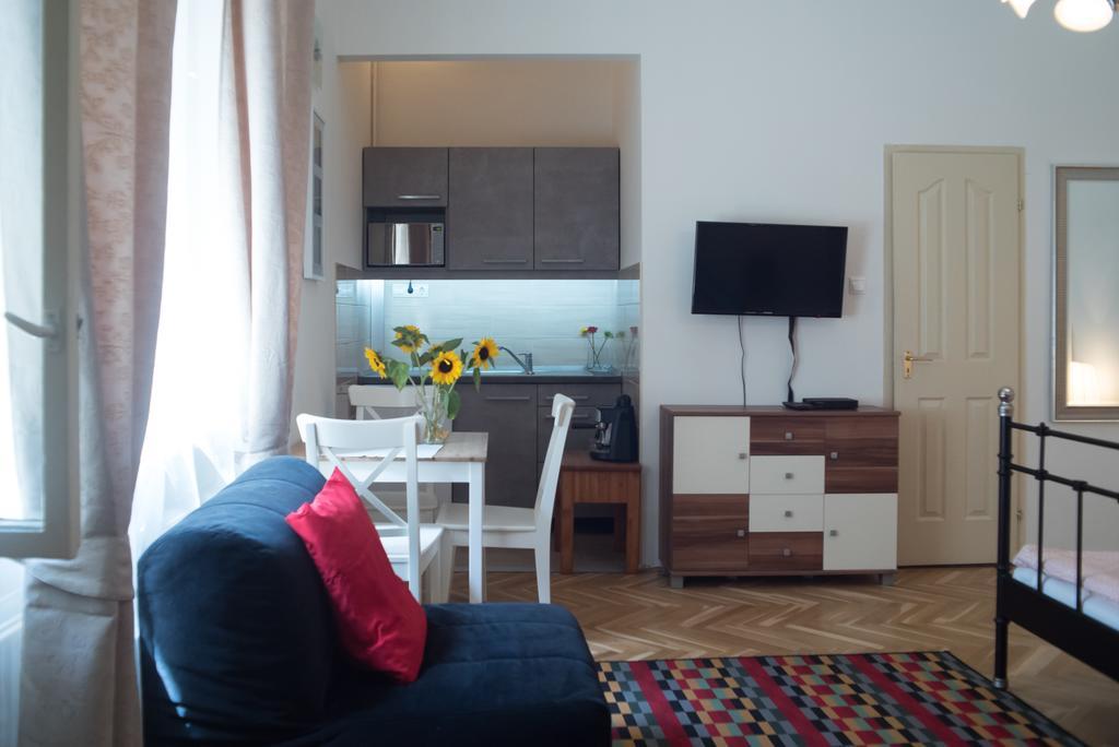 Friendly Home In The Center บูดาเปสต์ ภายนอก รูปภาพ